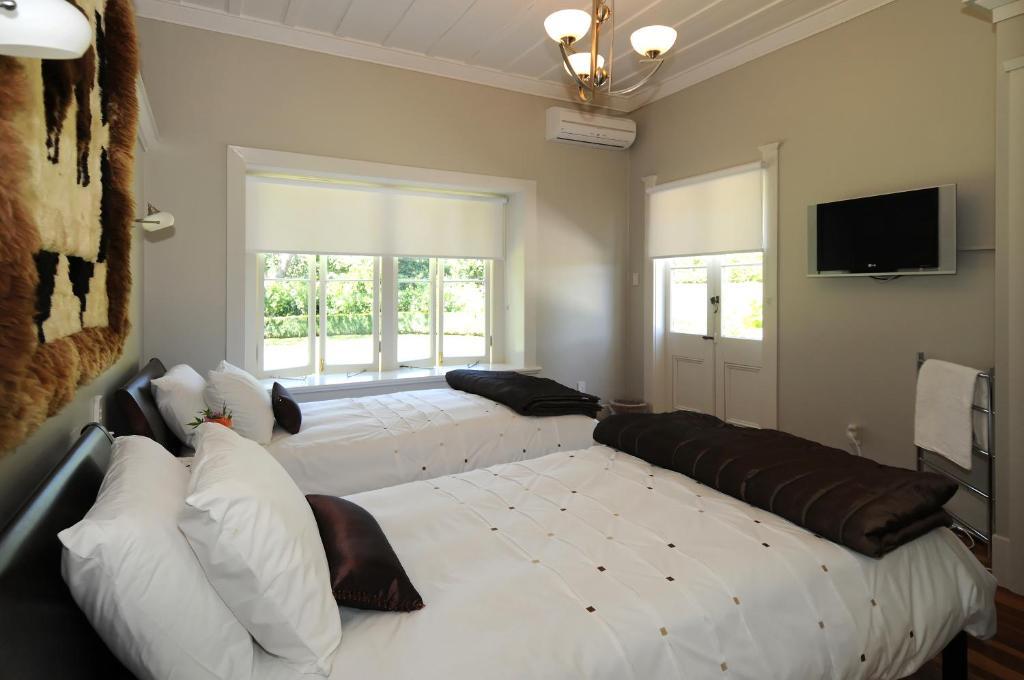 Oak Lane Lodge Hamilton Phòng bức ảnh