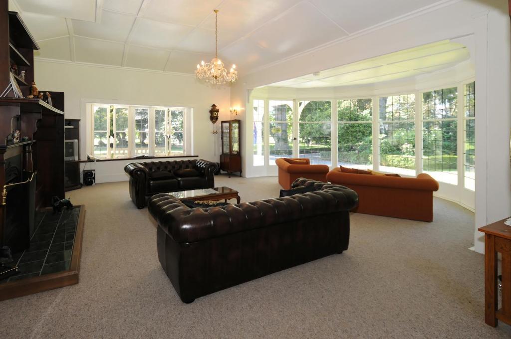Oak Lane Lodge Hamilton Ngoại thất bức ảnh