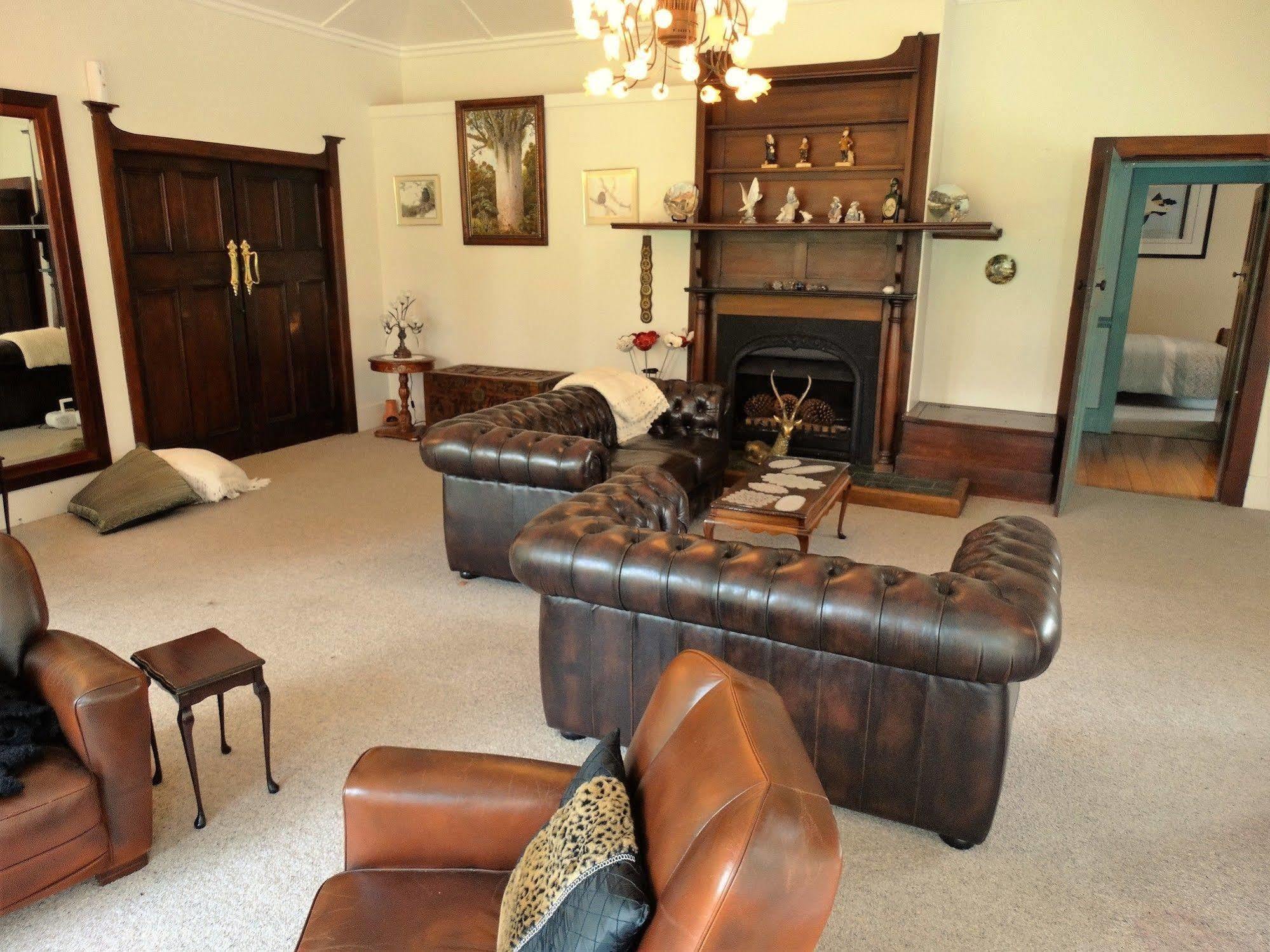 Oak Lane Lodge Hamilton Ngoại thất bức ảnh