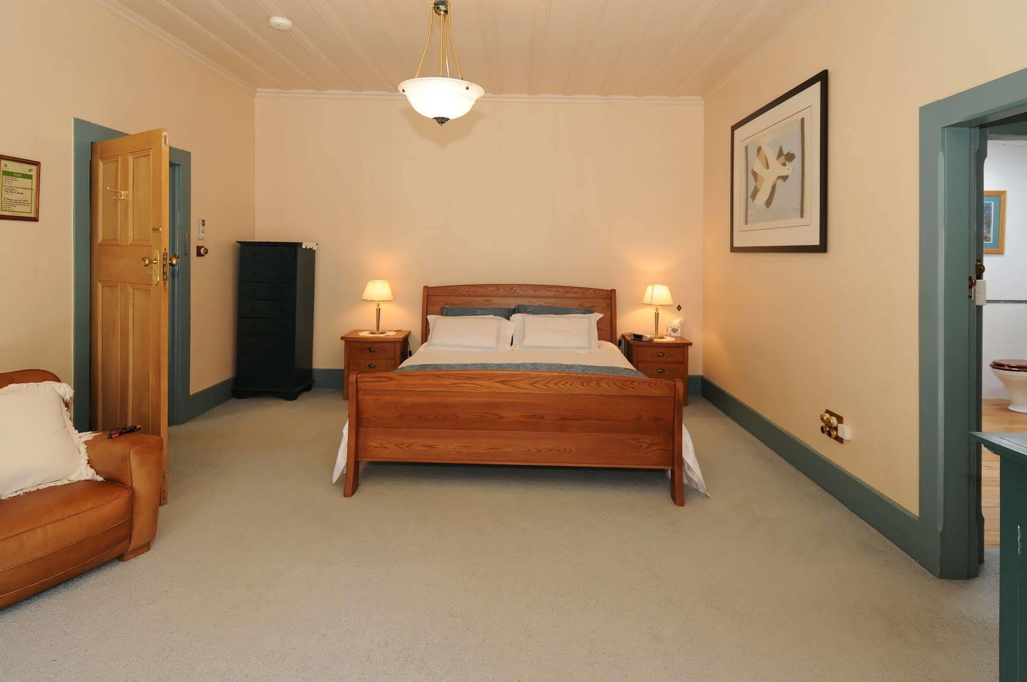 Oak Lane Lodge Hamilton Ngoại thất bức ảnh