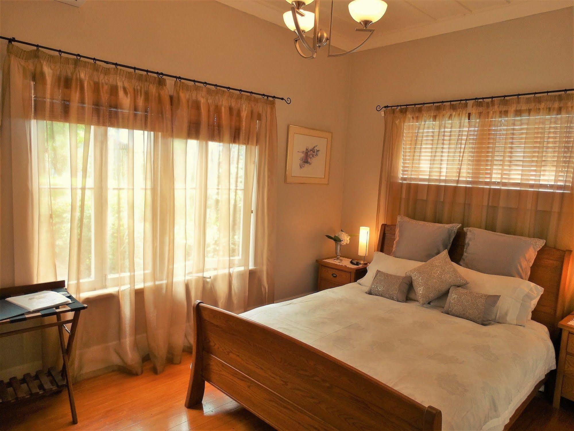 Oak Lane Lodge Hamilton Ngoại thất bức ảnh