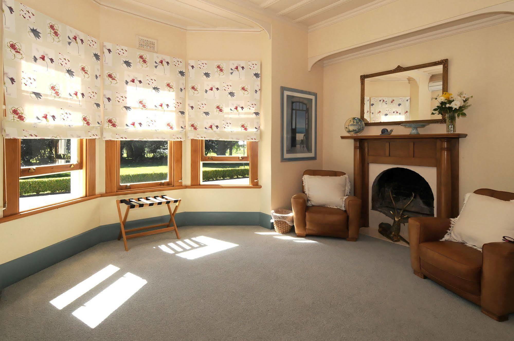 Oak Lane Lodge Hamilton Ngoại thất bức ảnh